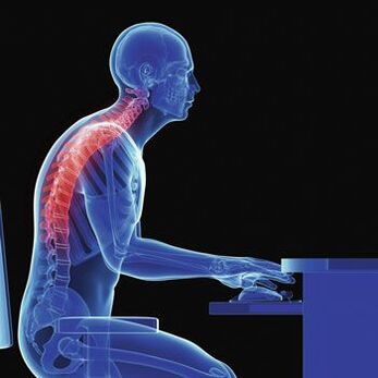 Le travail sédentaire à l'ordinateur se traduit par l'apparition de douleurs au dos
